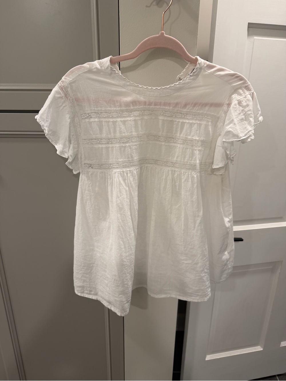 Reformation White Lace-Trim Short Sleeve Blouse